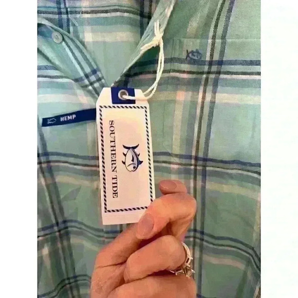 Southern Tide Green/blue Plaid Button Down Shirt size M NWT - Picture 3 of 5